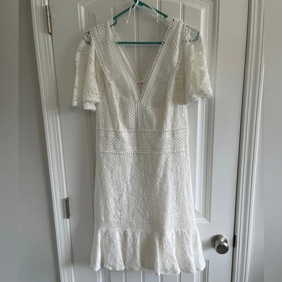 Eliza J Flounce White Lace Dress Size 14 - Picture 1 of 9